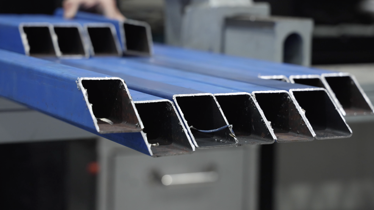 Car stands and stacking cars in the ETS garage - Engineered to Slide