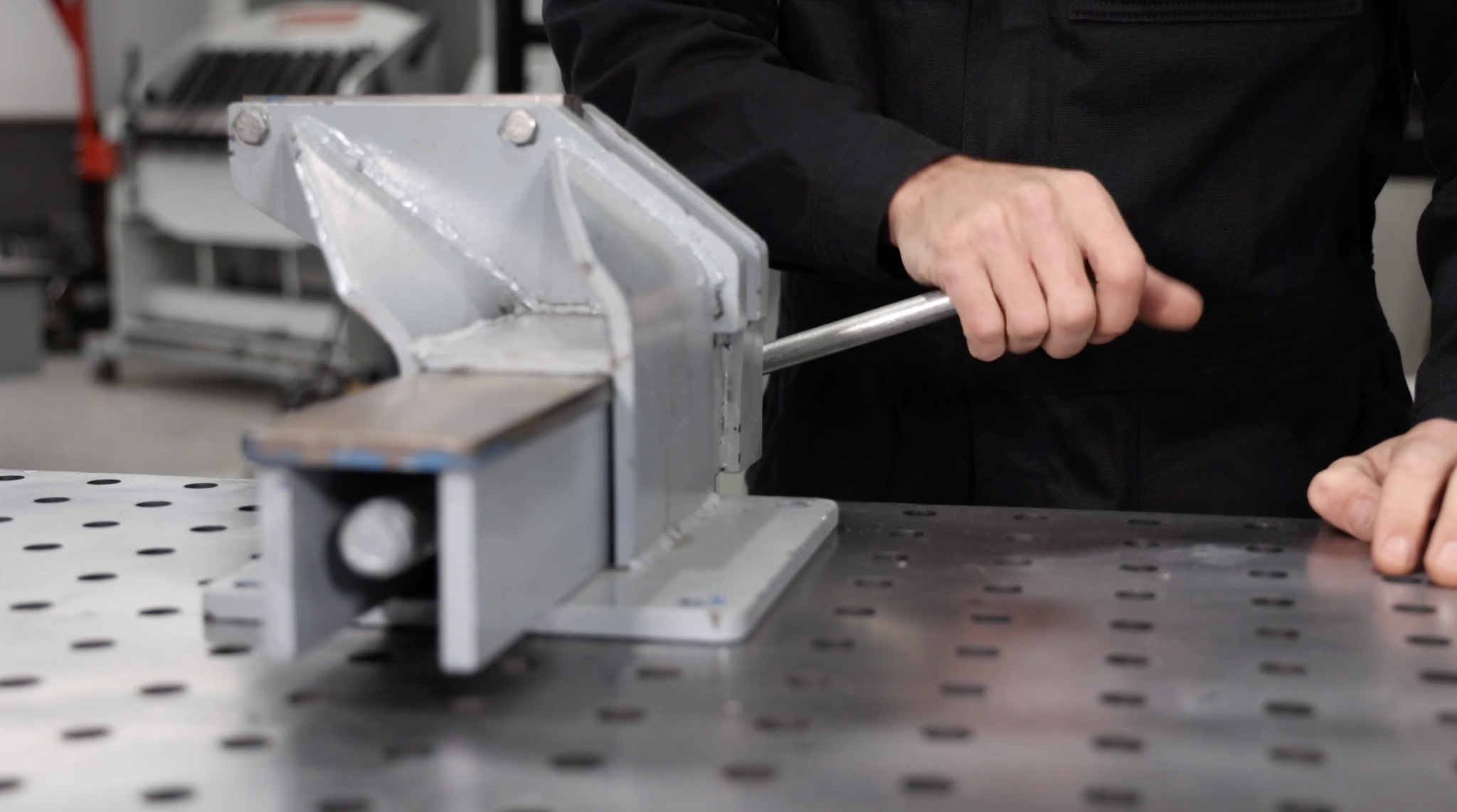 The tools to choose for learning fabrication. Engineered to Slide